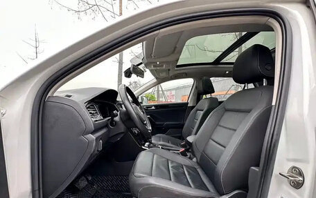 Volkswagen T-Roc I, 2022 год, 1 350 013 рублей, 5 фотография