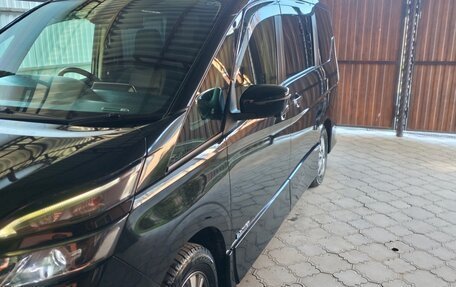 Nissan Serena IV, 2018 год, 2 200 000 рублей, 3 фотография