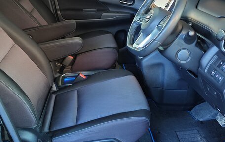 Nissan Serena IV, 2018 год, 2 200 000 рублей, 8 фотография