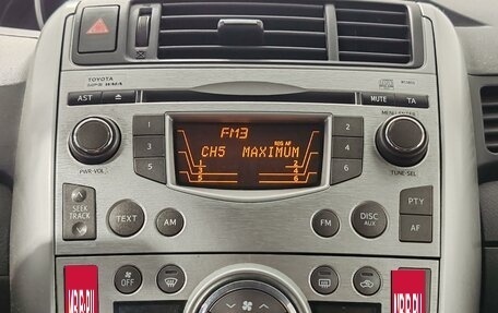 Toyota Verso I, 2011 год, 999 000 рублей, 15 фотография