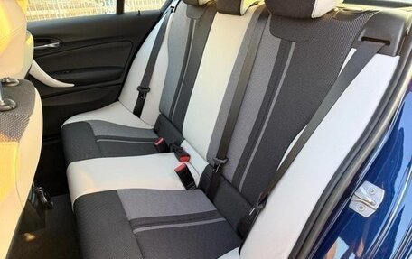 BMW 1 серия, 2017 год, 1 580 000 рублей, 32 фотография