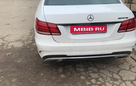 Mercedes-Benz E-Класс, 2013 год, 2 100 000 рублей, 2 фотография