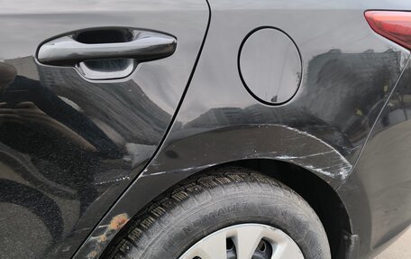 KIA Rio IV, 2018 год, 1 300 000 рублей, 18 фотография