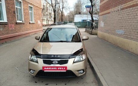 KIA Rio II, 2010 год, 600 000 рублей, 3 фотография
