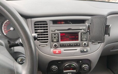 KIA Rio II, 2010 год, 600 000 рублей, 14 фотография