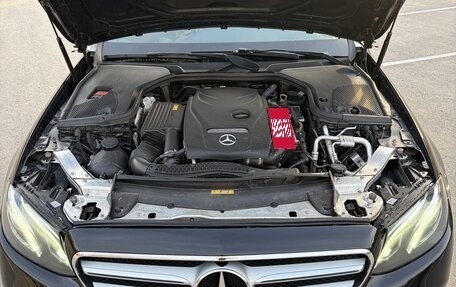 Mercedes-Benz E-Класс, 2019 год, 2 315 000 рублей, 10 фотография