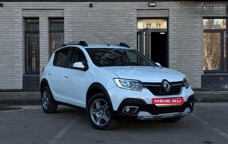 Renault Sandero II рестайлинг, 2020 год, 1 189 000 рублей, 13 фотография