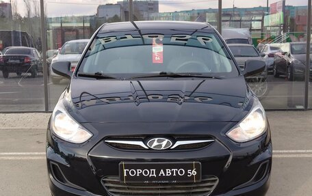 Hyundai Solaris II рестайлинг, 2013 год, 894 000 рублей, 2 фотография