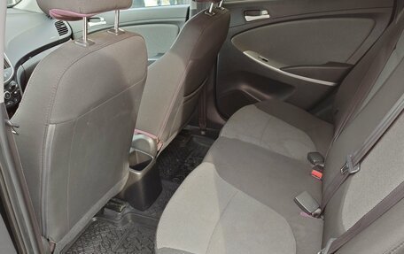 Hyundai Solaris II рестайлинг, 2013 год, 894 000 рублей, 17 фотография