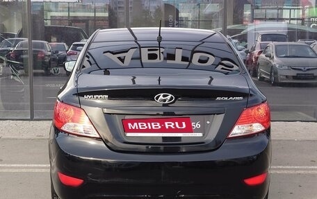 Hyundai Solaris II рестайлинг, 2013 год, 894 000 рублей, 8 фотография