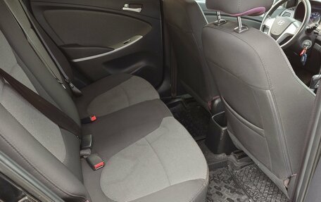 Hyundai Solaris II рестайлинг, 2013 год, 894 000 рублей, 16 фотография