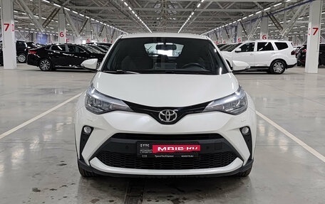 Toyota C-HR I рестайлинг, 2020 год, 2 730 000 рублей, 2 фотография
