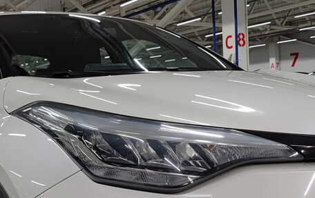 Toyota C-HR I рестайлинг, 2020 год, 2 730 000 рублей, 21 фотография