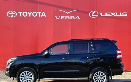 Toyota Land Cruiser Prado 150 рестайлинг 2, 2015 год, 3 600 000 рублей, 2 фотография