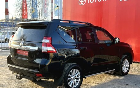 Toyota Land Cruiser Prado 150 рестайлинг 2, 2015 год, 3 600 000 рублей, 6 фотография