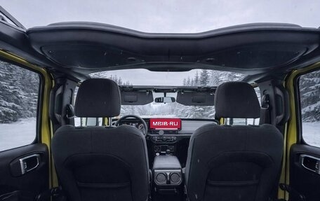 Jeep Wrangler, 2023 год, 5 300 000 рублей, 10 фотография