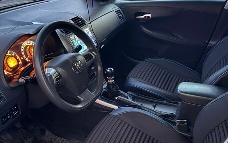 Toyota Corolla, 2011 год, 877 000 рублей, 8 фотография