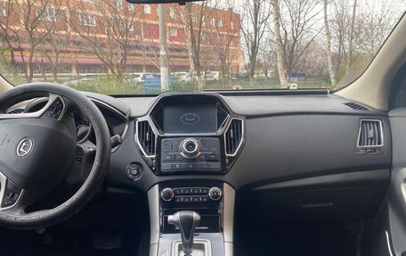 Hawtai Laville, 2017 год, 1 000 000 рублей, 11 фотография