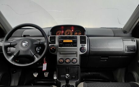 Nissan X-Trail, 2004 год, 525 000 рублей, 12 фотография