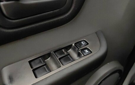 Nissan X-Trail, 2004 год, 525 000 рублей, 23 фотография