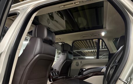 Land Rover Range Rover IV рестайлинг, 2013 год, 3 500 000 рублей, 27 фотография