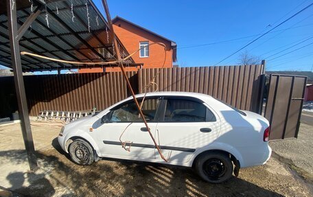 Chevrolet Aveo III, 2004 год, 260 000 рублей, 3 фотография