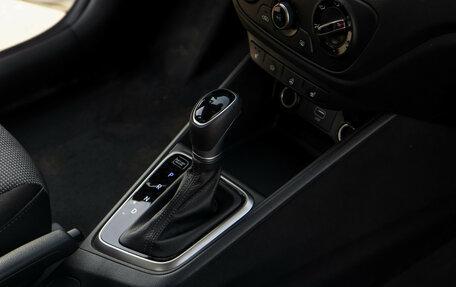 Hyundai Solaris II рестайлинг, 2019 год, 1 288 000 рублей, 12 фотография