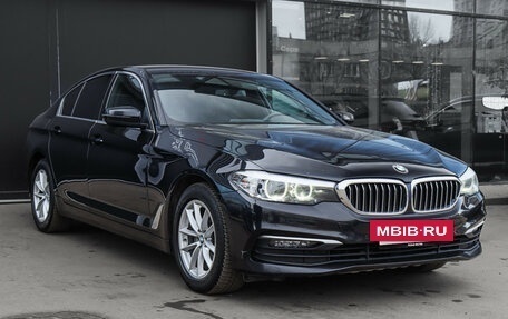 BMW 5 серия, 2019 год, 3 575 000 рублей, 3 фотография