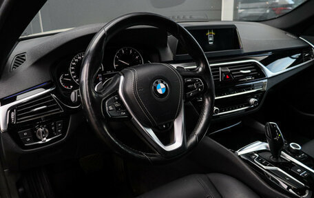 BMW 5 серия, 2019 год, 3 575 000 рублей, 13 фотография