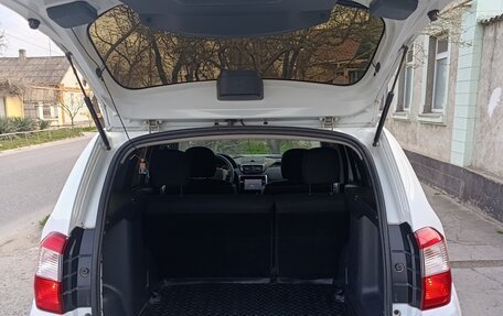 Nissan Terrano III, 2014 год, 990 000 рублей, 2 фотография