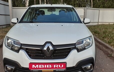 Renault Logan II, 2020 год, 1 550 000 рублей, 2 фотография