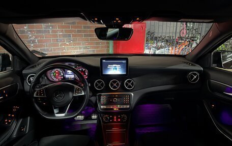 Mercedes-Benz GLA, 2018 год, 2 900 000 рублей, 11 фотография