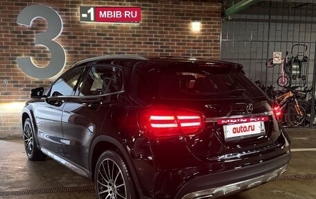 Mercedes-Benz GLA, 2018 год, 2 900 000 рублей, 4 фотография