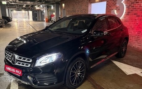 Mercedes-Benz GLA, 2018 год, 2 900 000 рублей, 14 фотография