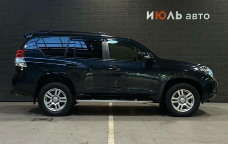 Toyota Land Cruiser Prado 150 рестайлинг 2, 2013 год, 3 095 000 рублей, 4 фотография