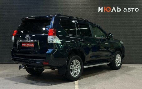 Toyota Land Cruiser Prado 150 рестайлинг 2, 2013 год, 3 095 000 рублей, 6 фотография