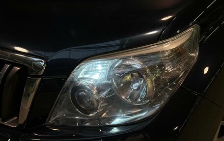 Toyota Land Cruiser Prado 150 рестайлинг 2, 2013 год, 3 095 000 рублей, 9 фотография