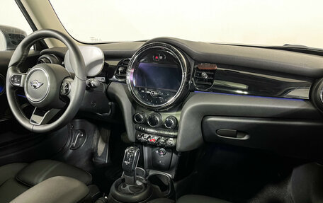 MINI Hatch, 2023 год, 3 880 000 рублей, 9 фотография