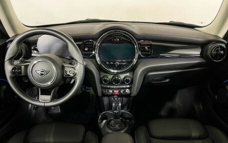 MINI Hatch, 2023 год, 3 880 000 рублей, 12 фотография