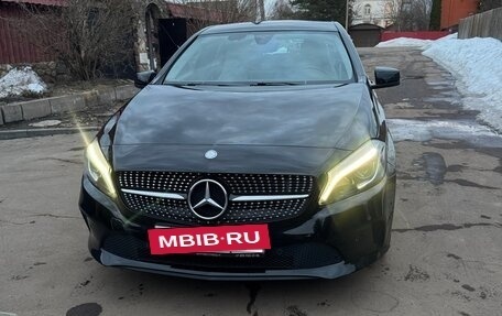 Mercedes-Benz A-Класс, 2017 год, 1 999 999 рублей, 4 фотография