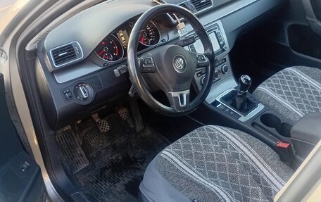 Volkswagen Passat B7, 2013 год, 1 200 000 рублей, 10 фотография