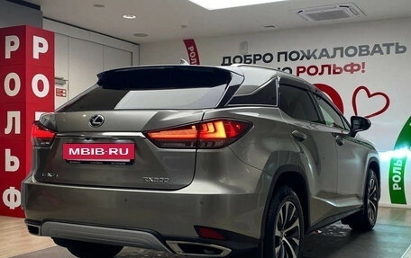Lexus RX IV рестайлинг, 2021 год, 4 900 000 рублей, 4 фотография