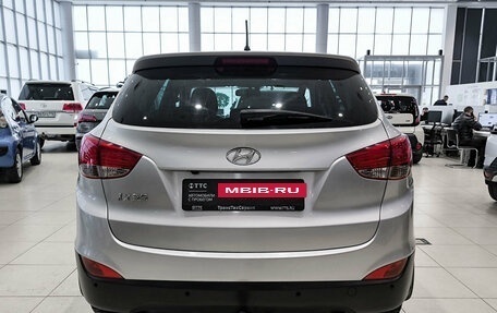 Hyundai ix35 I рестайлинг, 2014 год, 1 350 000 рублей, 6 фотография