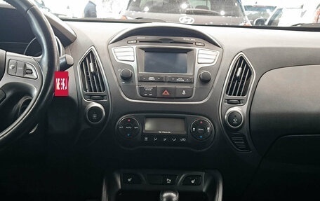 Hyundai ix35 I рестайлинг, 2014 год, 1 350 000 рублей, 15 фотография