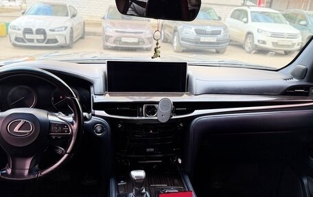 Lexus LX III, 2018 год, 7 480 000 рублей, 6 фотография