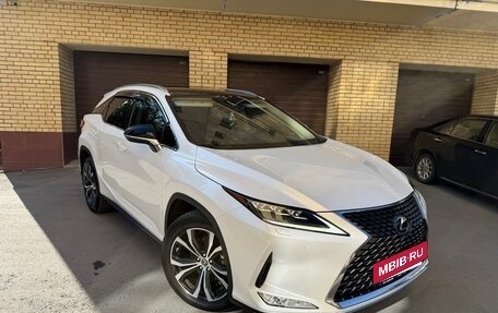 Lexus RX IV рестайлинг, 2021 год, 5 170 000 рублей, 24 фотография