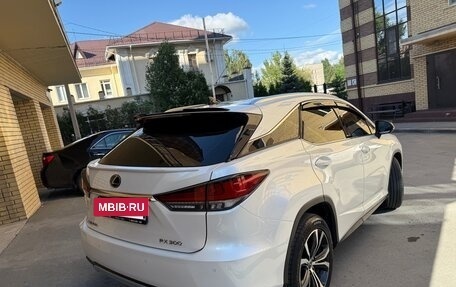 Lexus RX IV рестайлинг, 2021 год, 5 170 000 рублей, 22 фотография