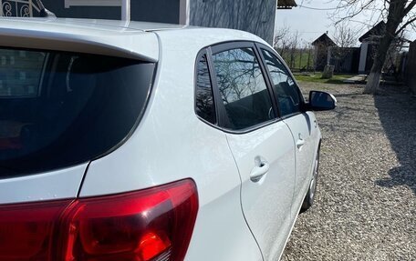 KIA Rio III рестайлинг, 2015 год, 840 000 рублей, 4 фотография