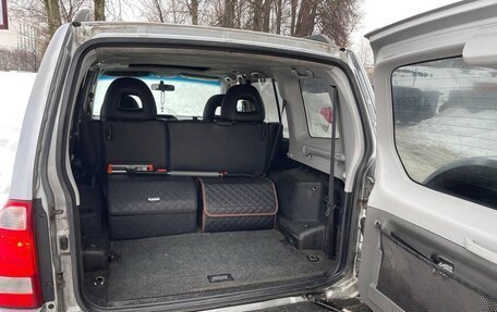 Mitsubishi Pajero III рестайлинг, 2002 год, 625 000 рублей, 13 фотография