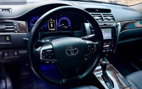 Toyota Camry, 2017 год, 2 120 000 рублей, 11 фотография
